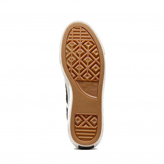 One Star Academy Pro Black/Egret Suede