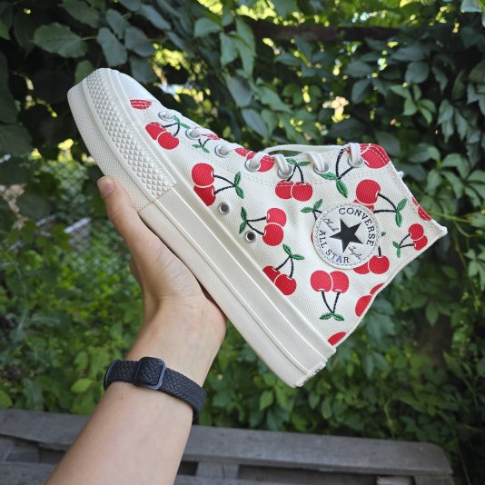 Chuck Taylor All Star Platform Cherries HI Egret/Red/Green ( У )