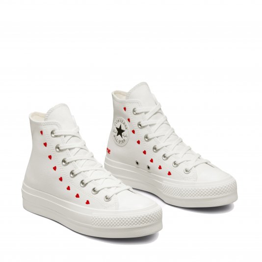 Chuck Taylor All Star Platform Embroidered Hearts HI Vintage White/University Red