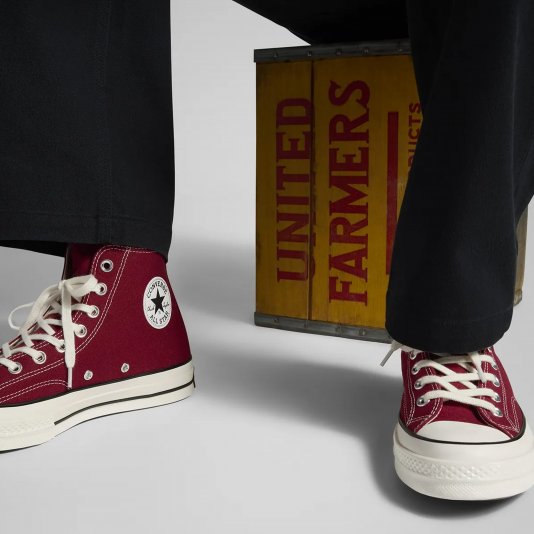 Chuck Taylor Vintage 70 HI Park Red/Egret/Black