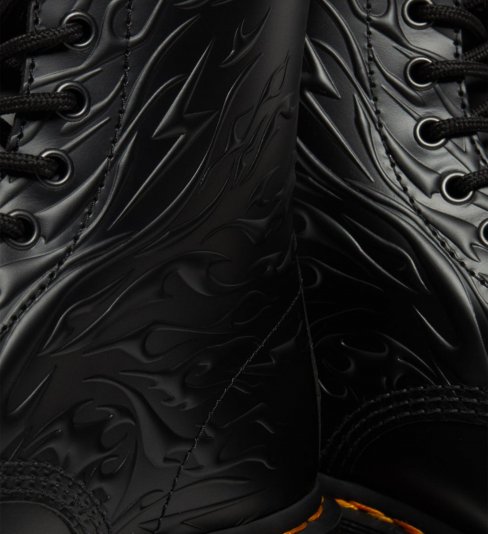 1460 Flames Emboss Black Polished Smooth