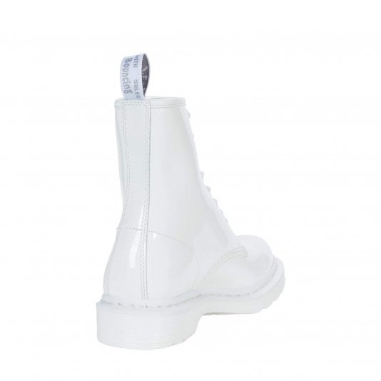 1460 Mono White Patent Lamper