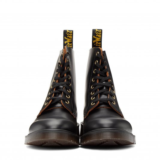 1460 Pascal Black Vintage Smooth