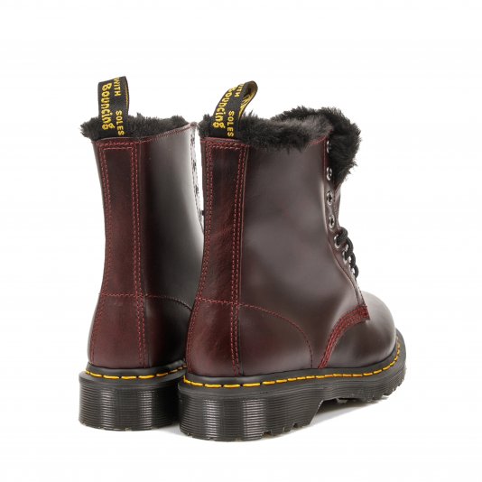 1460 Serena Oxblood Atlas