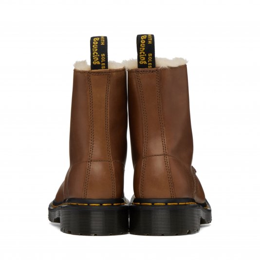 1460 Serena Tan Farrier