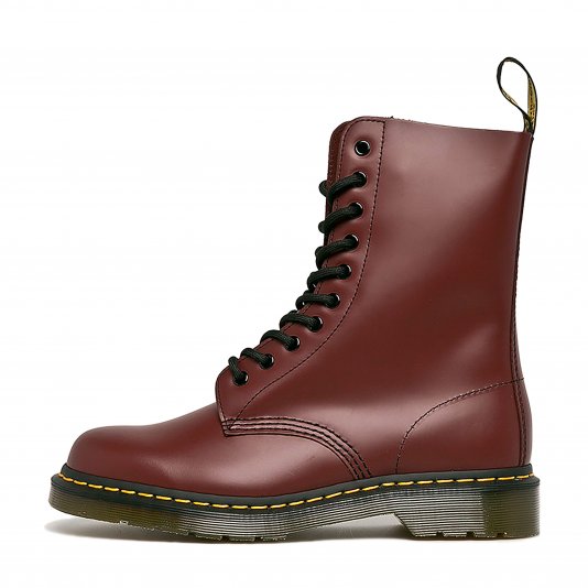 1490 Cherry Red Smooth