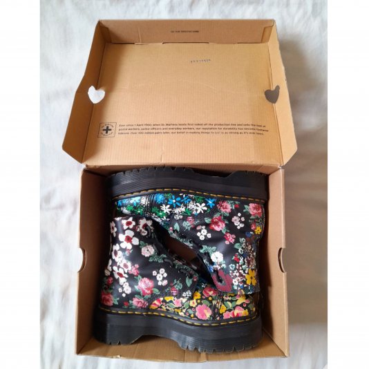 Sinclair Floral Black Floral Mash Up Backhand ( У )