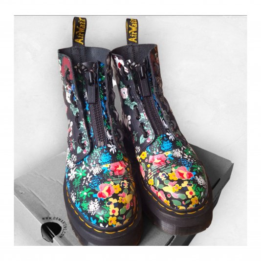 Sinclair Floral Black Floral Mash Up Backhand ( У )