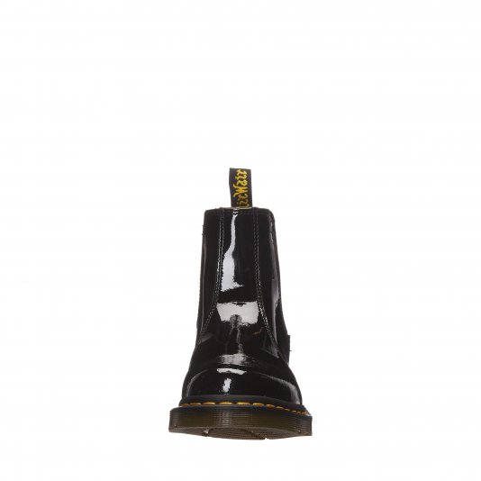 2976 Black Patent Lamper