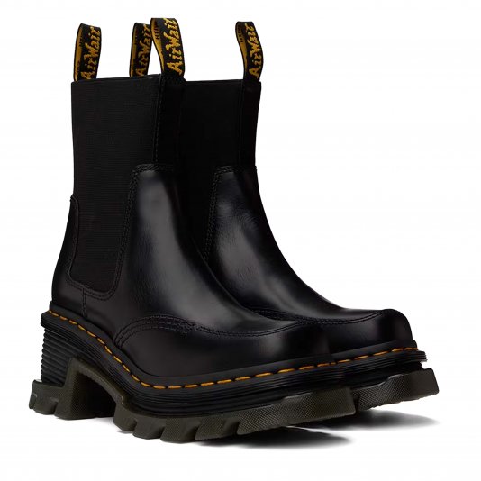 Chelsea Corran Heeled Black Atlas