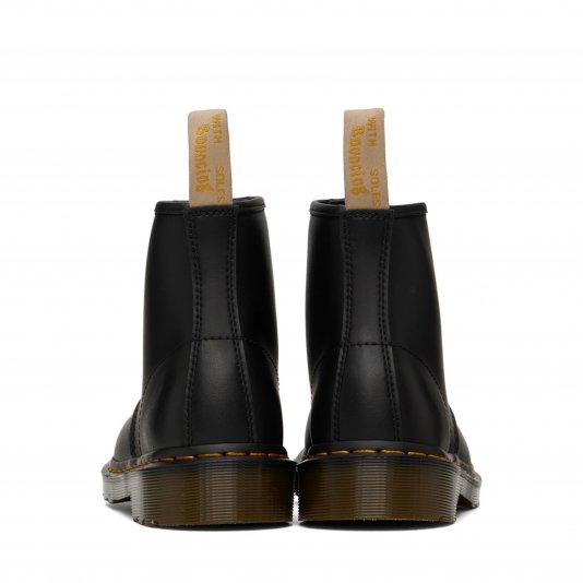 101 Vegan Black