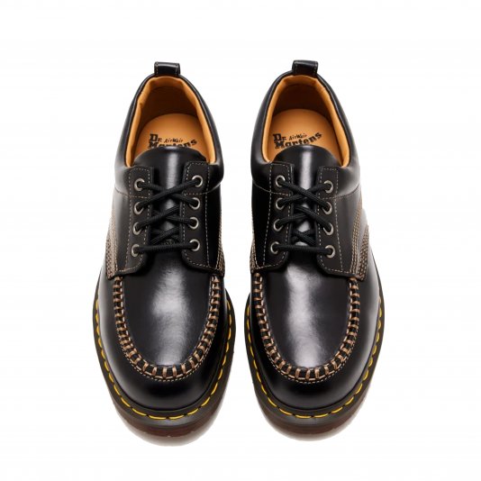 Lowell Moc Toe Black Analine