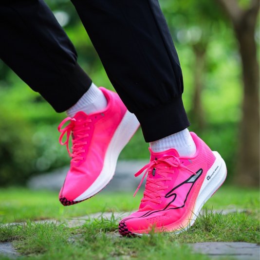 Extreme Wind 2.0 Honey Dragon Fruit/White/Black