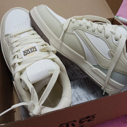 Wushuang 3 White/Soot Green