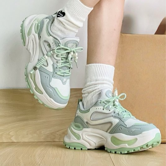 Eva White/Creamy Green