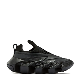 SAWW X Safa Sahin M Cosmic Black