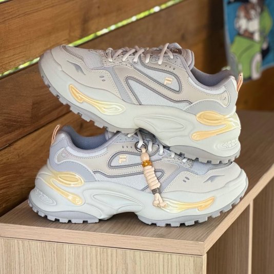Eva White Agate Gray/Scroll Brown