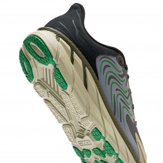 Clifton LS Black/Castlerock/Barley