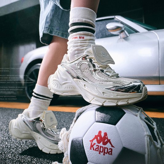 Rolling Volume White/Silver Metallic