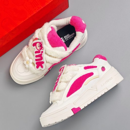 Zhengcheng V2 X Disney/Pixar Collection Lotso Puffy White/Candy Pink