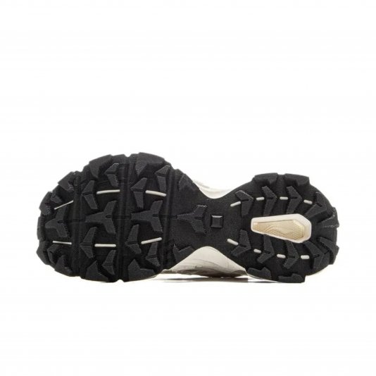 ACE 3.0 Milky White/Black
