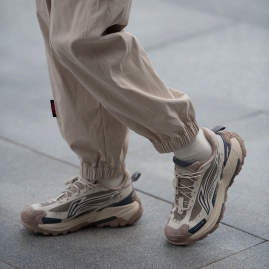 CF Yijie 2.0 Brown/Dune Khaki/Smoke Gray
