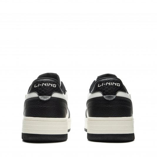 Soft Cloud White/Black