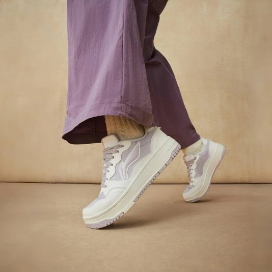 Soft Cloudy White/Smoky Purple Gray
