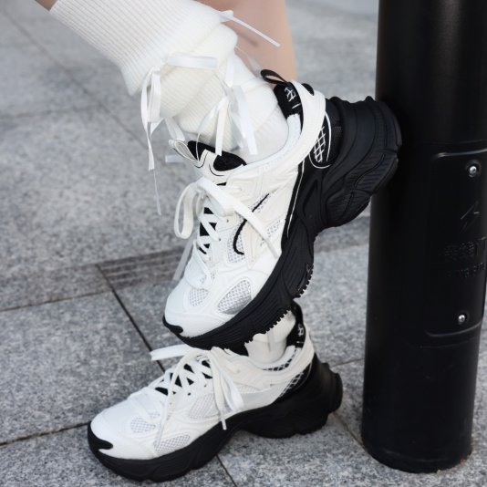 Y2K Champagne White