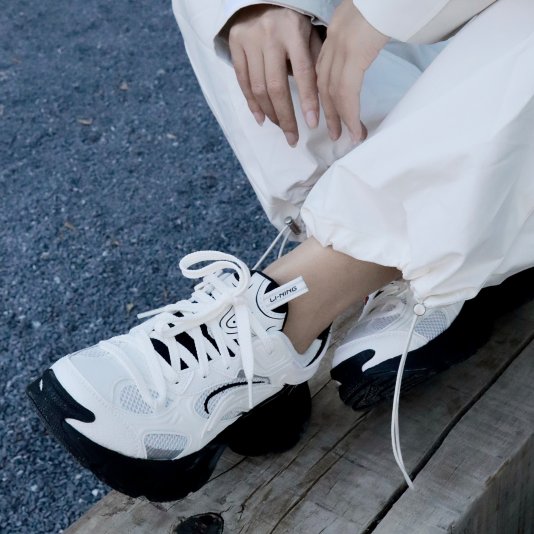 Y2K Champagne White