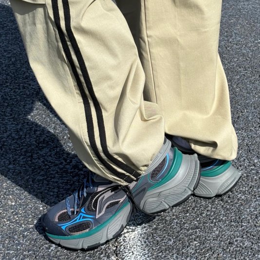 Y2K Road Gray/Field Green