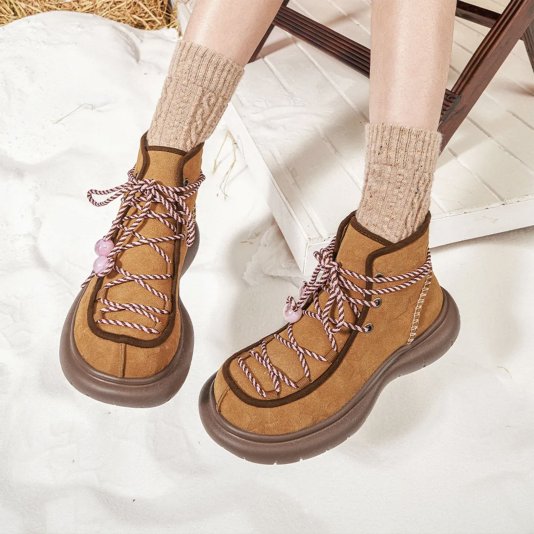 Star Boots Deciduous Brown