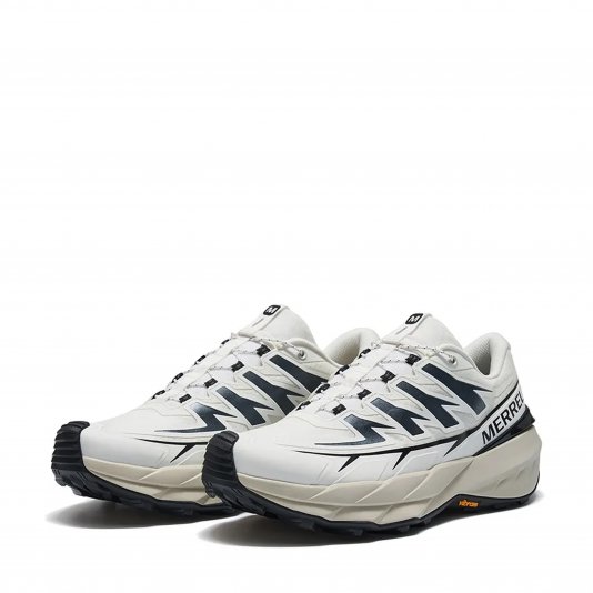 Vast Sky White/Black