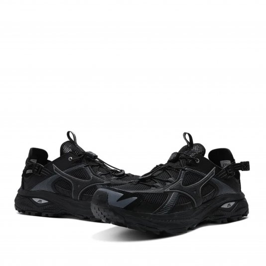 Racer Trail SE Black/Smoked Gray