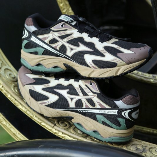 Wave Solar V2 Black/Brown/Green