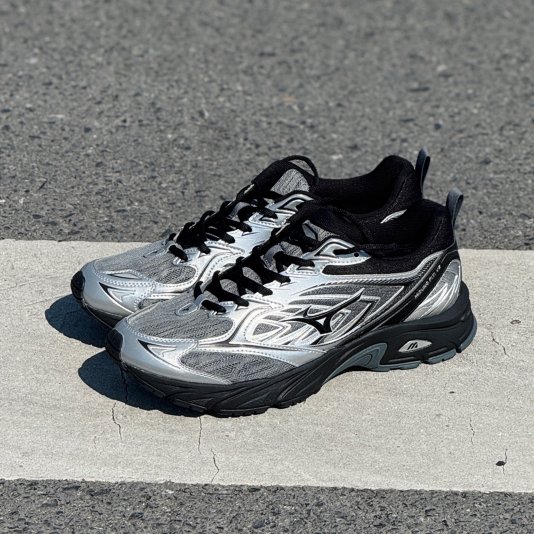 FIYI V2 Black/Silver/Anthracite