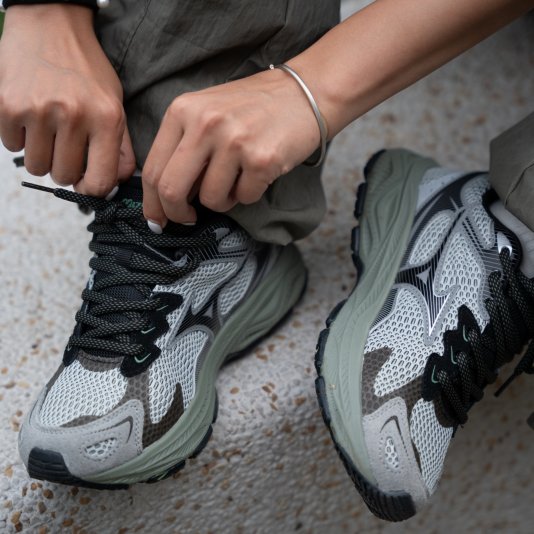 Racer S Light Grey/Olive/Black