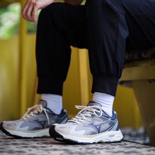 Racer S Beige/Grey/Black