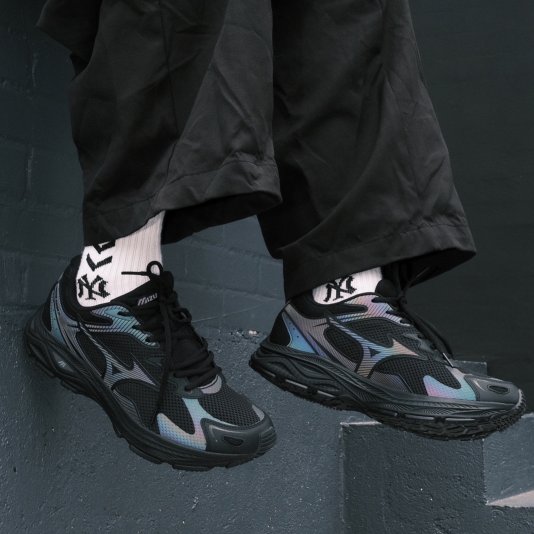 Racer S Black/Iridescent