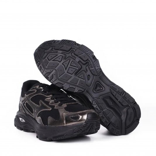 Racer S Black/Metallic Gray