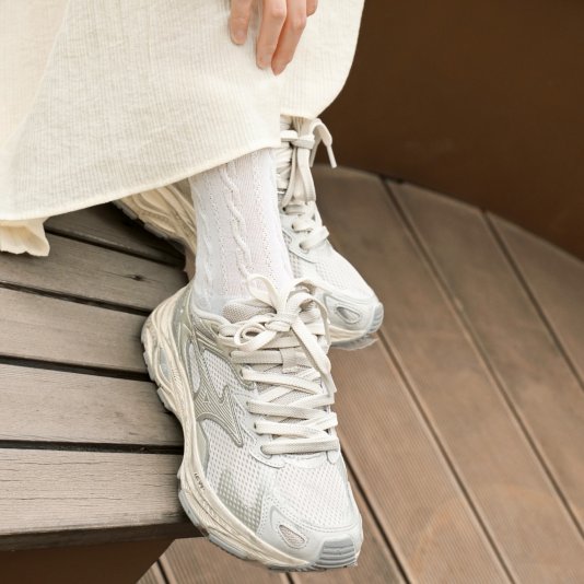 Racer S Dirty White/Silver Gray