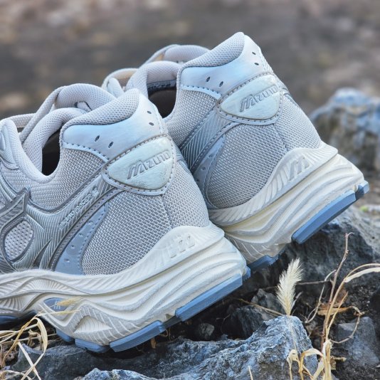 Racer S Dirty White/Silver Gray