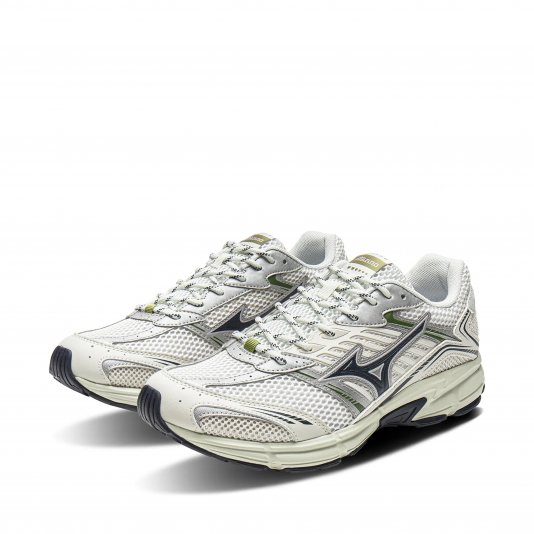 Speed 2010 Jade White/Silver