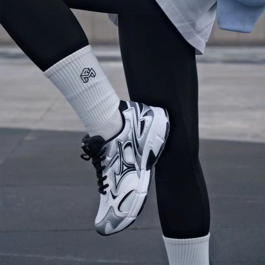 Speed 2K White/Silver/Black