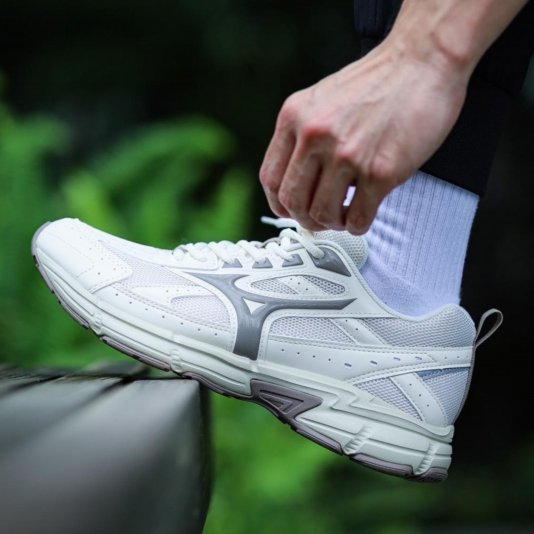 Speed Chalk White/Brown
