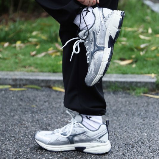 Speed Silver Grey/Black