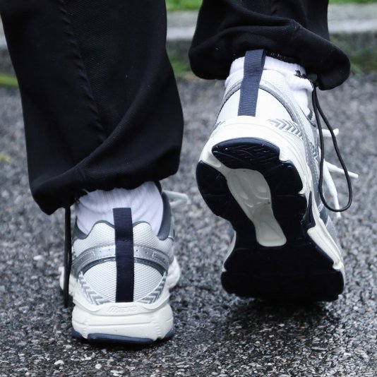 Speed Silver Grey/Black