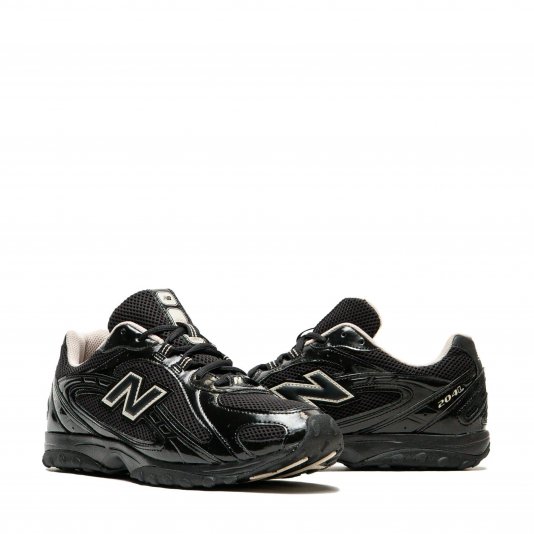 204L Black/Timberwolf/White
