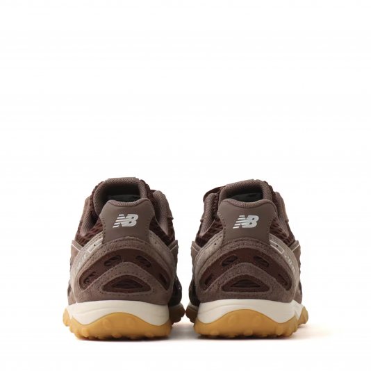 204L Cortado/Pumpernickel/Gum