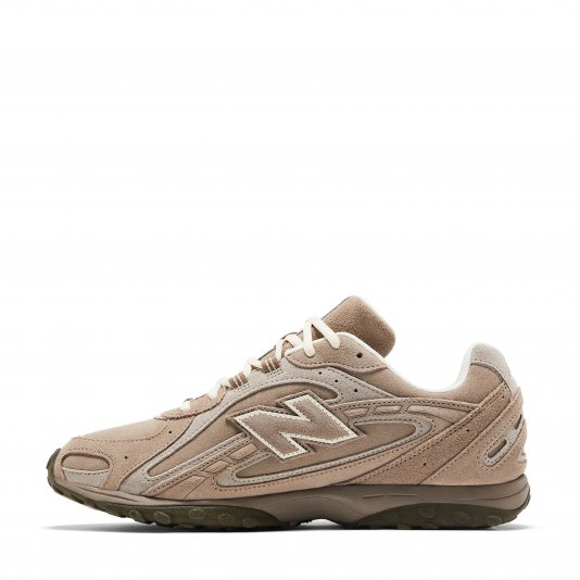 204L Mushroom/Arid Stone/Brown